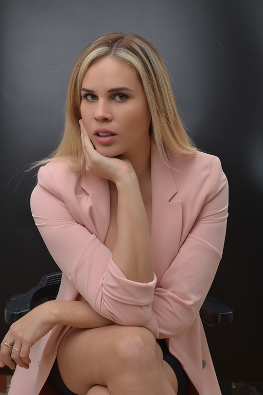 Raquel A. portfolio 17