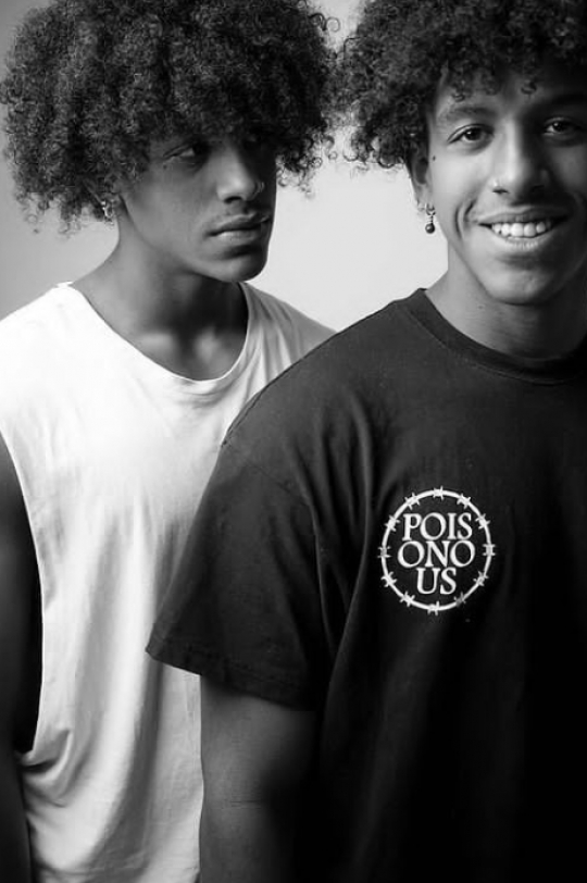 Adrian y Marti