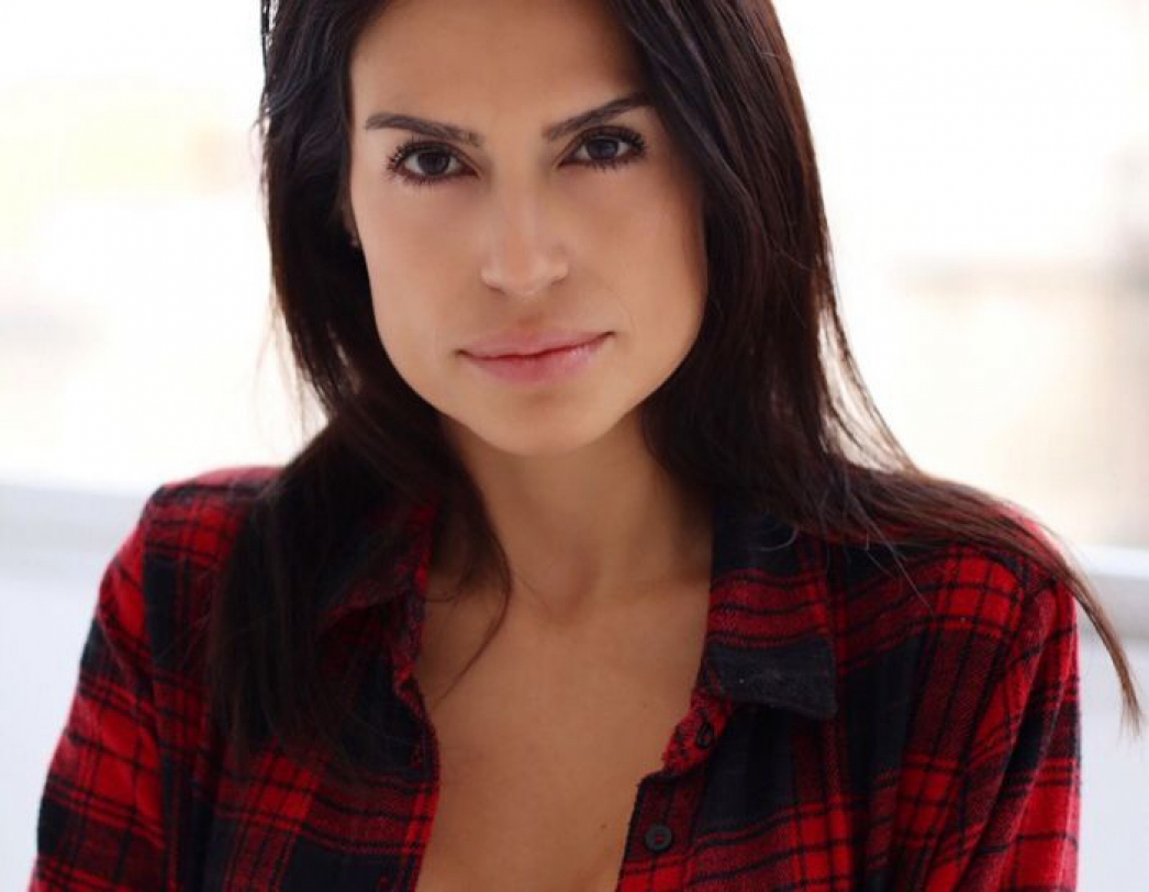 Vanesa D portfolio 18