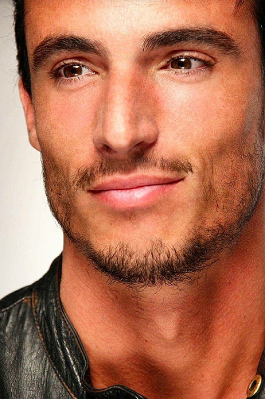 RAUL H